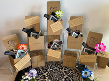 Load image into Gallery viewer, Crystal With Spray Gift Set Retail Display